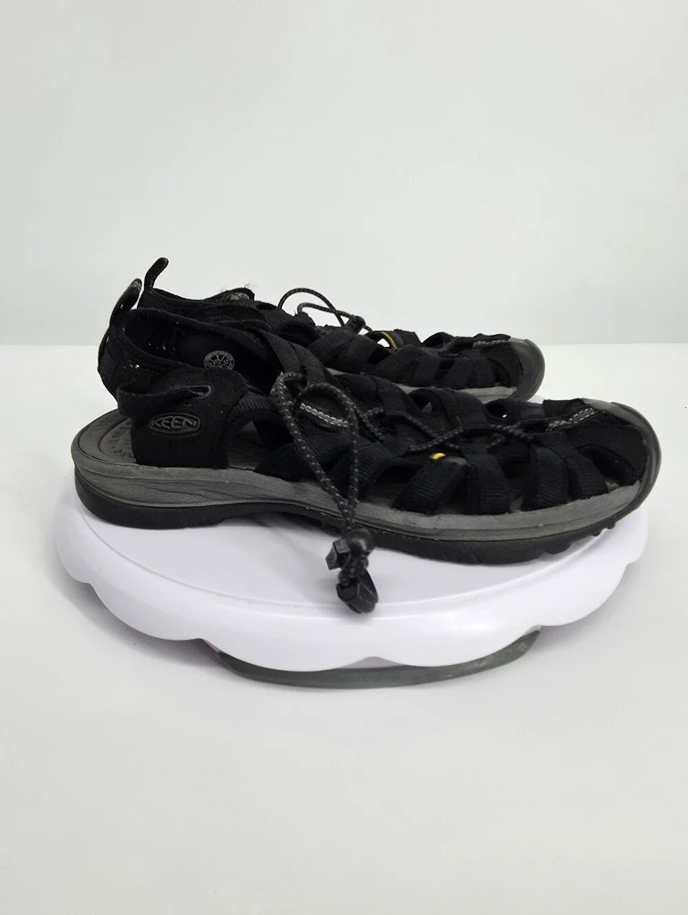Keen whisper waterproof